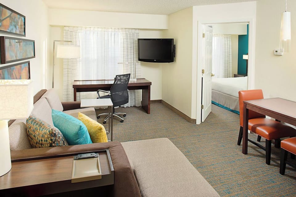 Unit with Queen size bed