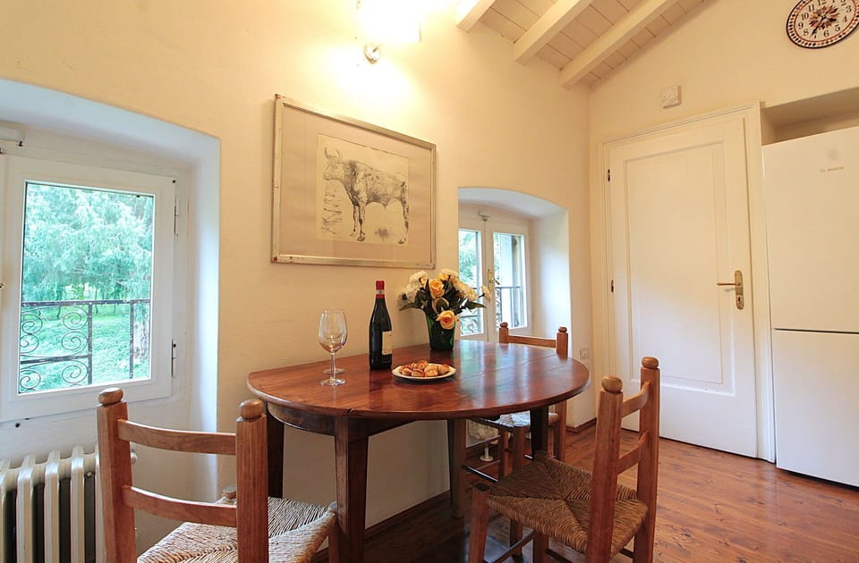 Autumn, Dining Room, Kitchen, Spring, Summer, Winter