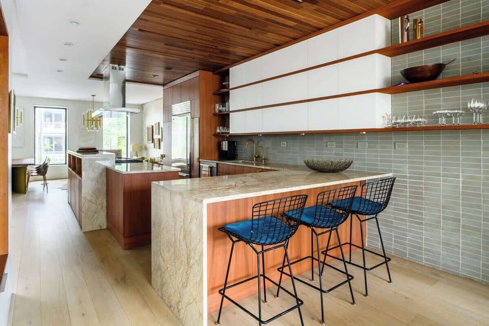 Peninsula serves as a great breakfast spot or a beverage station when hosting. 