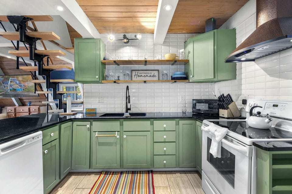 Whip up your favorite meals in the fully equipped kitchen