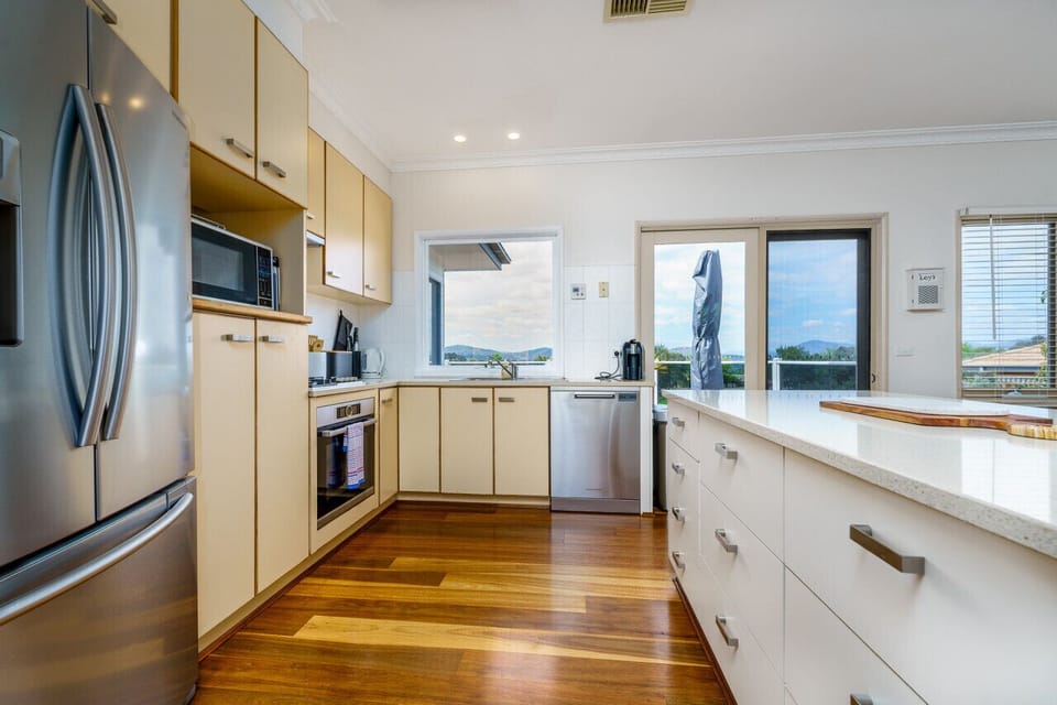 Bright and airy kitchen with stunning views to enjoy while you cook.