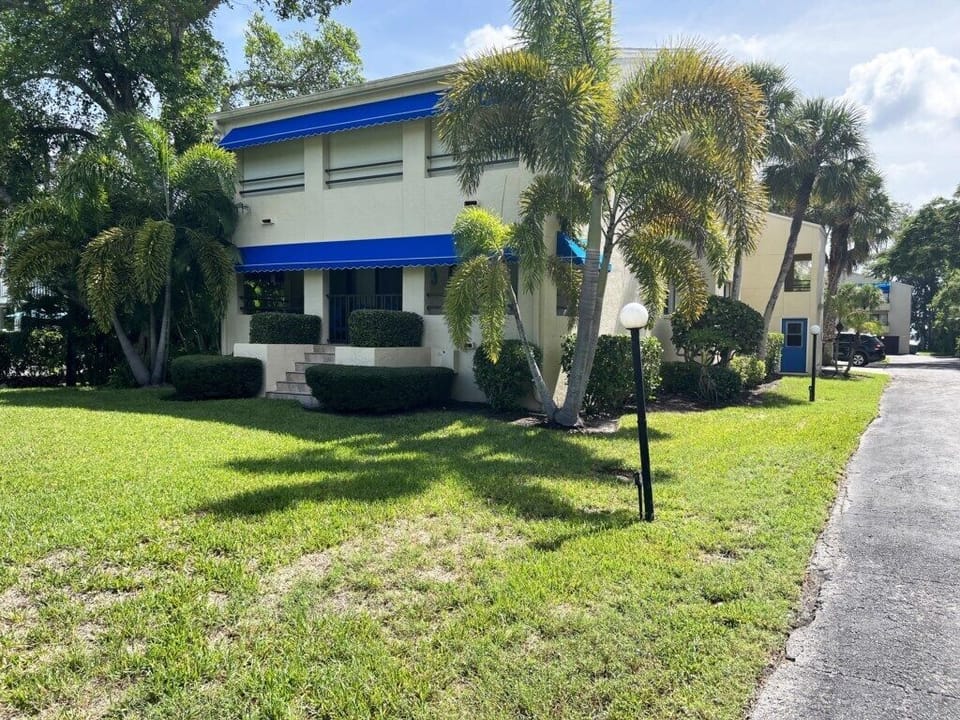 Lemon Bayview Villa - Heated Pool - Tennis - Dock (1001)