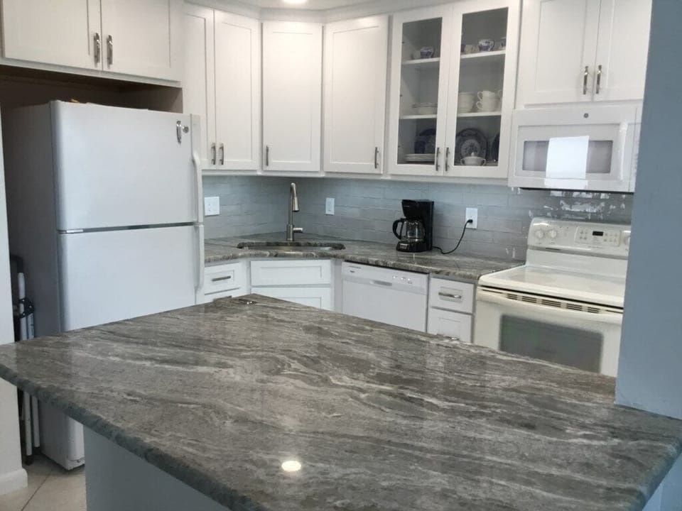 2BR Tamarind Condo – Steps to Pool & Gulf (768)