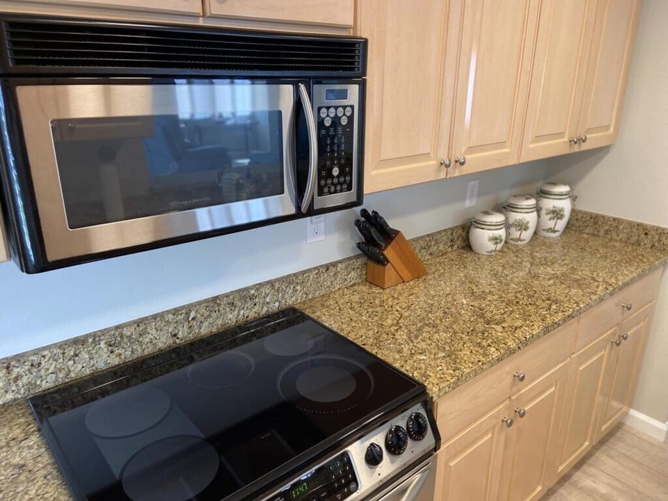Sunsets & Seabreeze - Stay Gulfside at Tamarind (607)