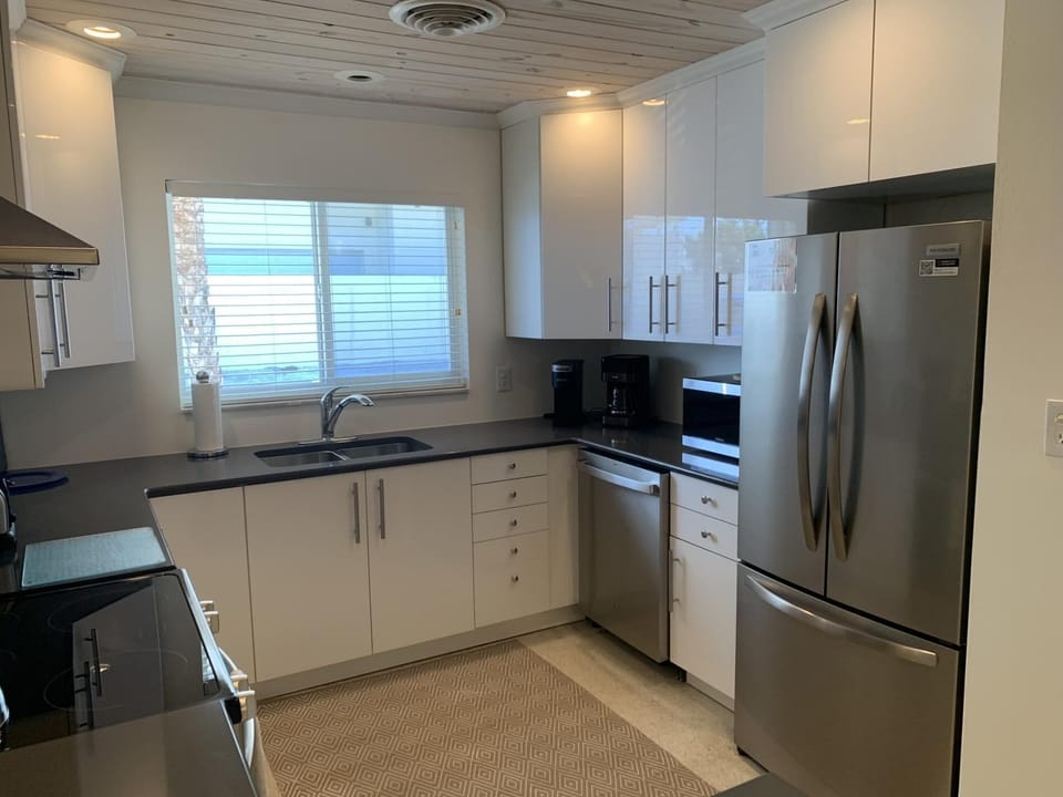 Bunk Up by the Beach – 3BR Just Steps to Beach (2368)