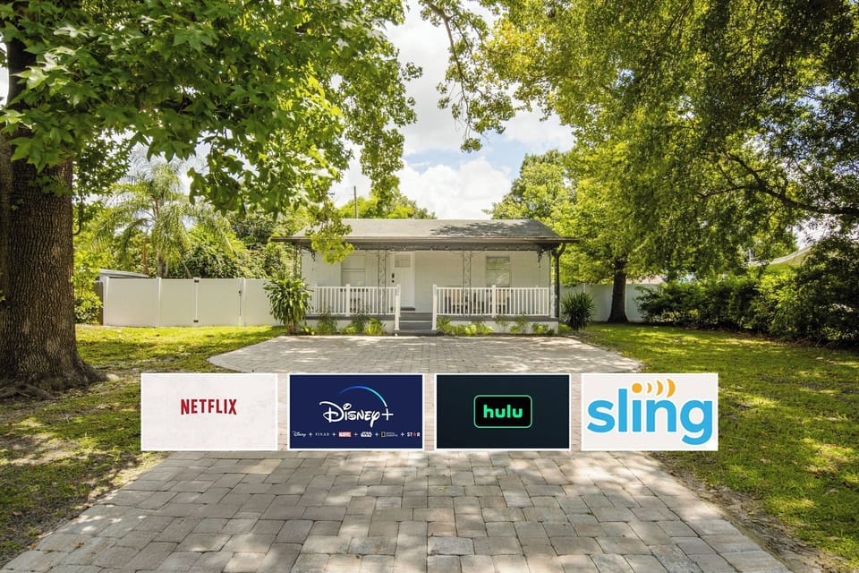 Front view, daylight