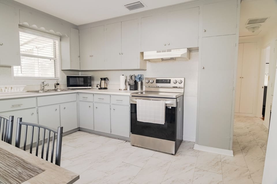 Kitchen wide angle, updated