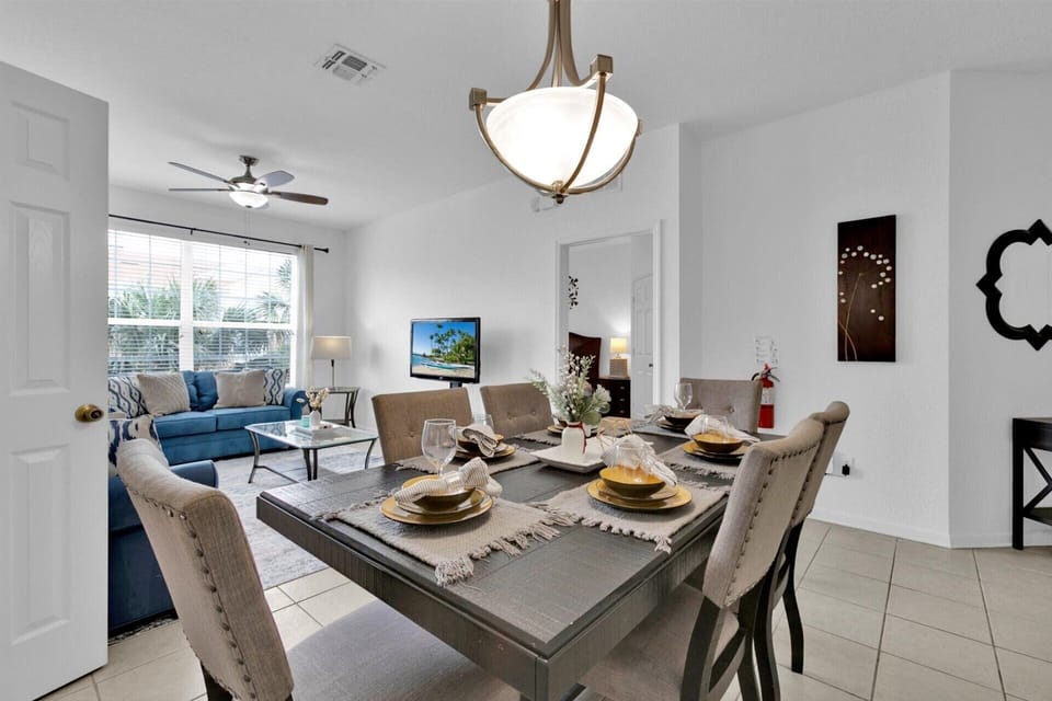 Dining Room (Angle)