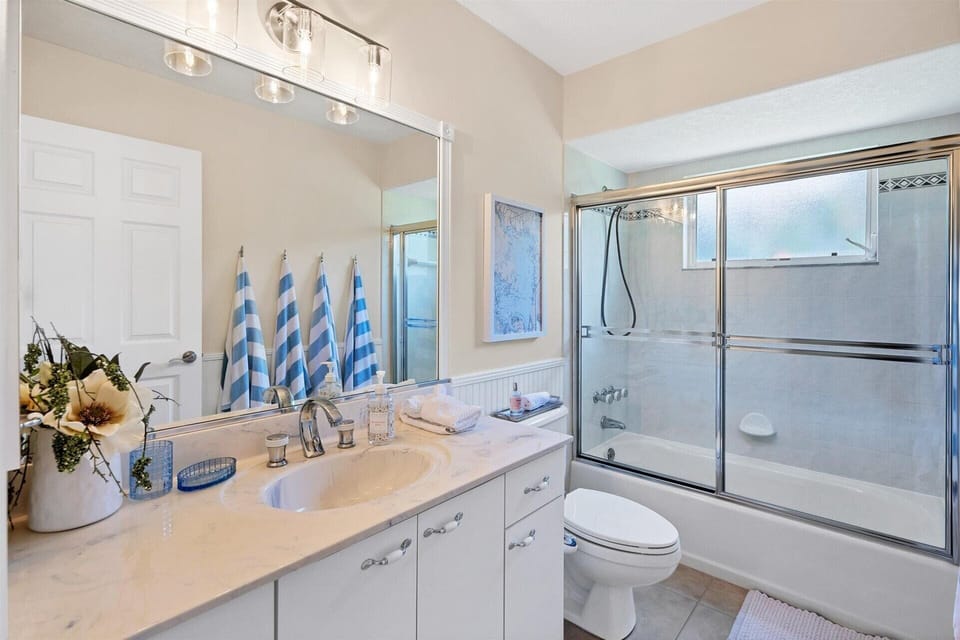 Guest bathroom