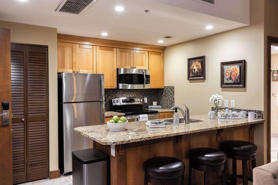 Fully equipped kitchen