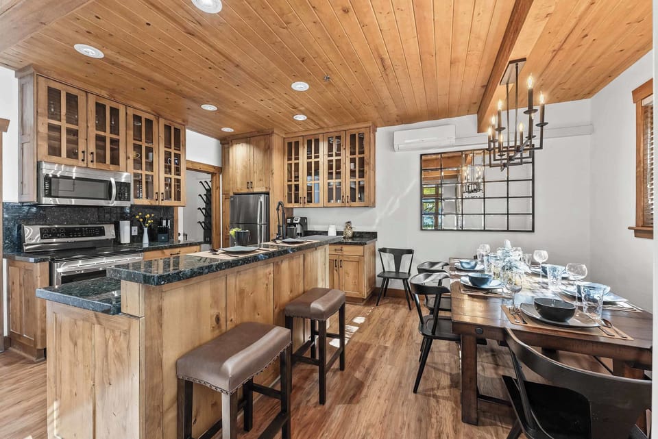 Sip morning coffee or grab a bite at the kitchen counter, with seating for 2