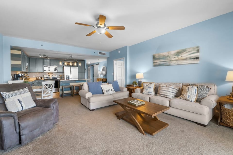 41-web-or-mls-9902 S Thomas Dr 1934-7