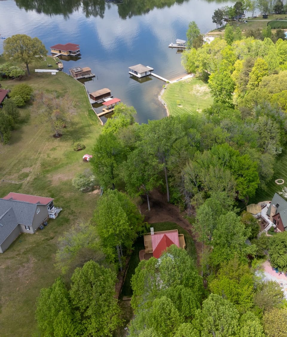 From above, it’s easy to see why guests love it here.