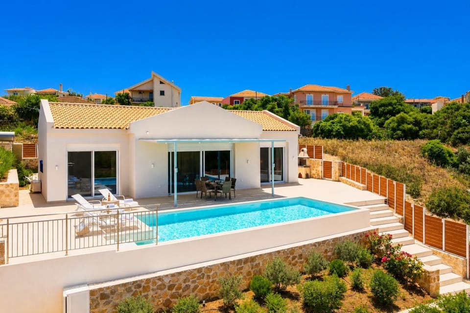 Beautiful villa with private pool and terrace