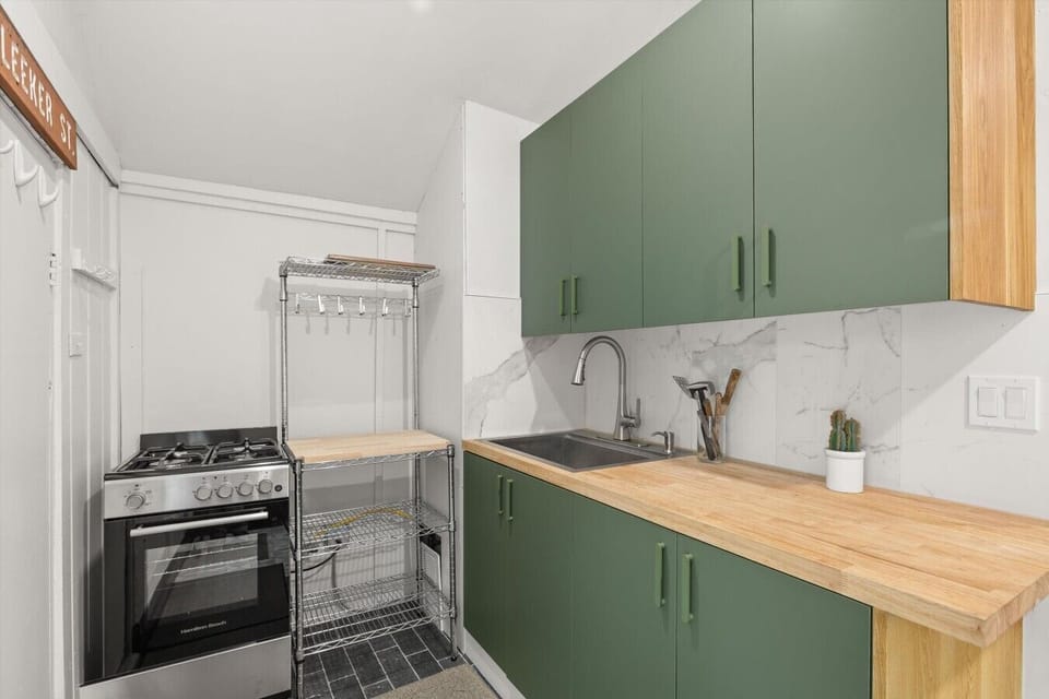 ADU- Kitchenette