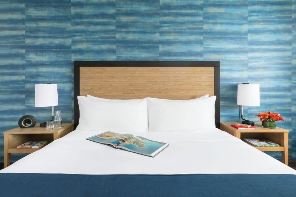 Unit with King size bed