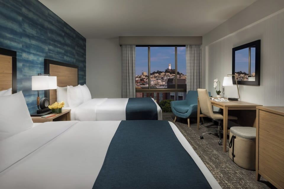 Unit with 2 Queen size beds