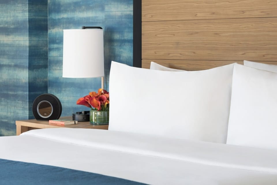 Unit with King size bed