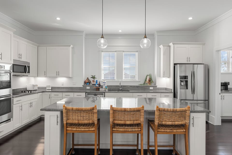 Enjoy casual dining and great conversation at the kitchen counter, complete with extra stools.