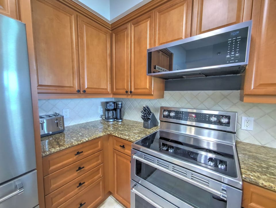 Azure #605 Kitchen