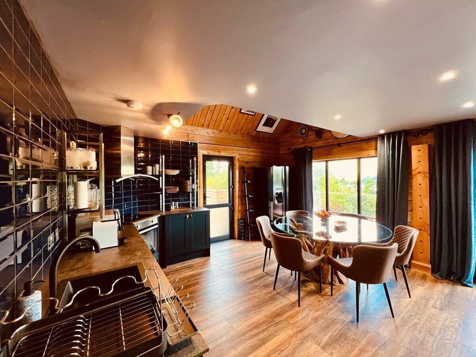 Kitchen and dining area