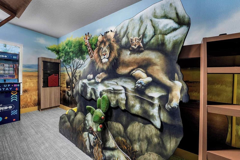 Safari *Theme Room* 1 on Second Floor