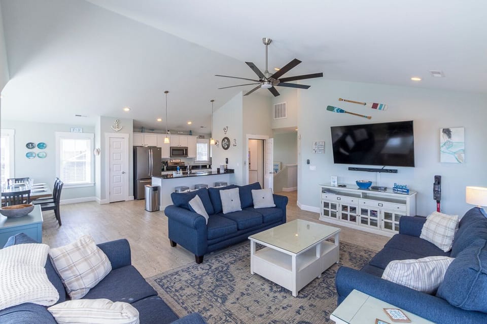 Top Level Living Area