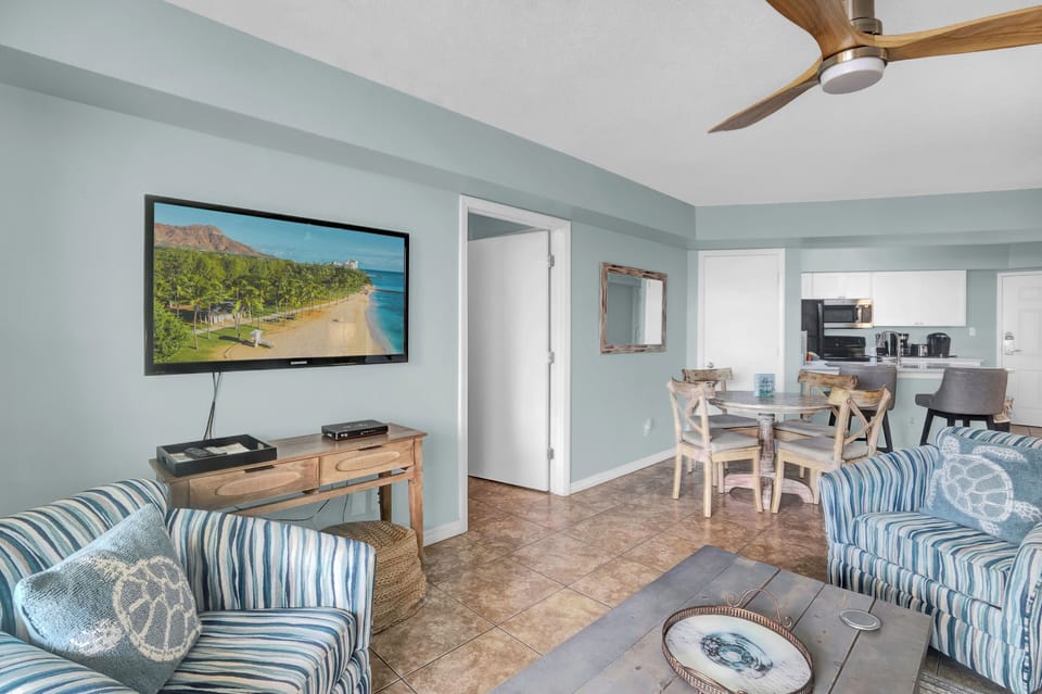 Welcome to Harbour Place 109!