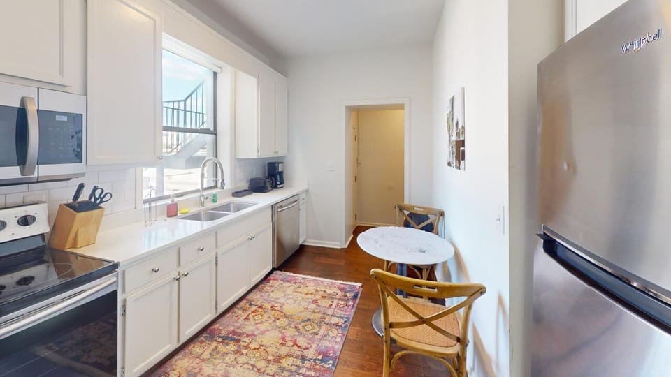 110 30th Ave Kitchen