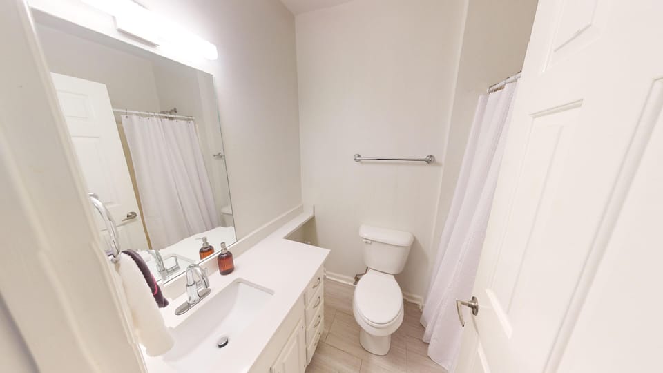 110 30th Ave N 11112024 125905