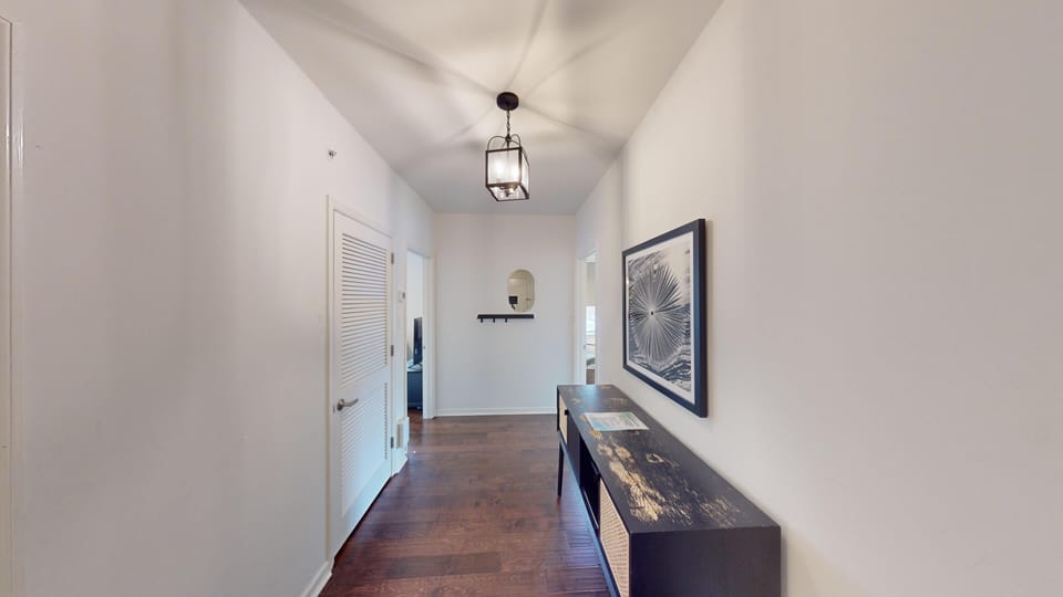 110 30th Ave N 11112024 125832