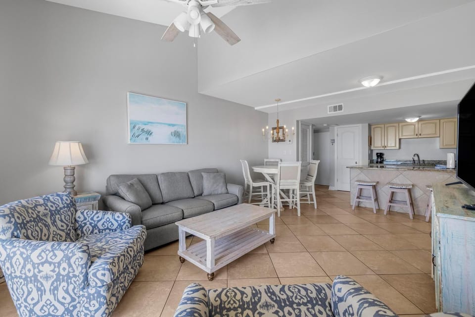 Living and dining space