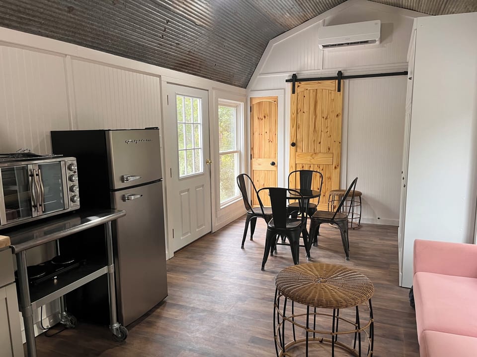 Open living space when Murphybed is up