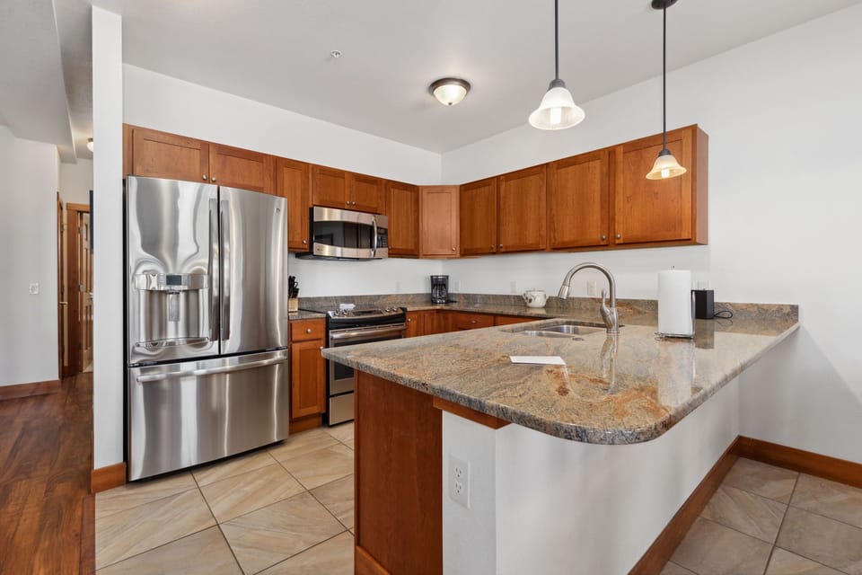 H3 Luxury Kitchen