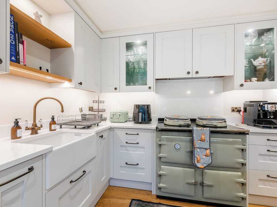 Kitchen | Mousehall Oast, Wadhurst