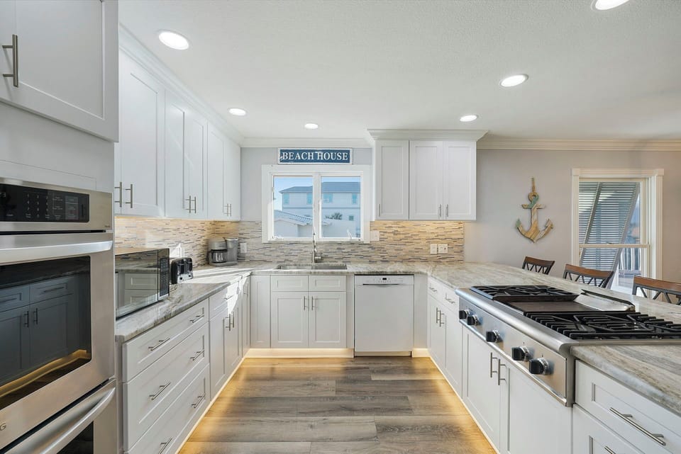 Sheer Bliss - Beautiful Gulf Pines Vacation Rental Beach House with Private Pool, and Gulf Views in Miramar Beach, Florida - Five Star Properties Destin/30A