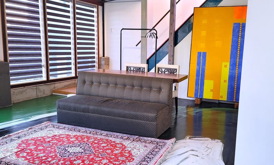 Interior / Living room 1F