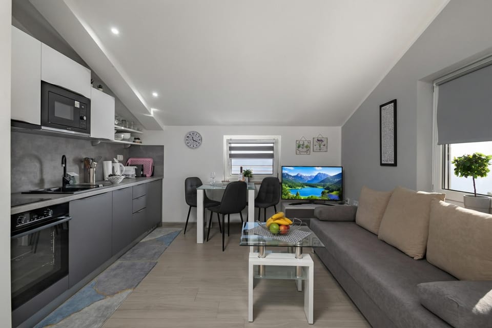 Kitchen and dining area