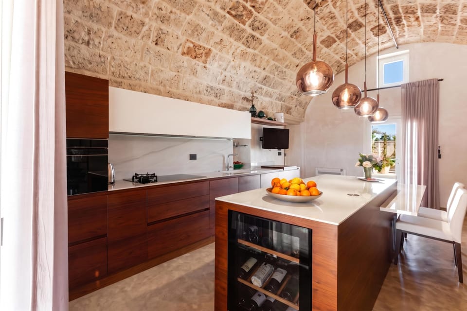 Kitchen and dining area
