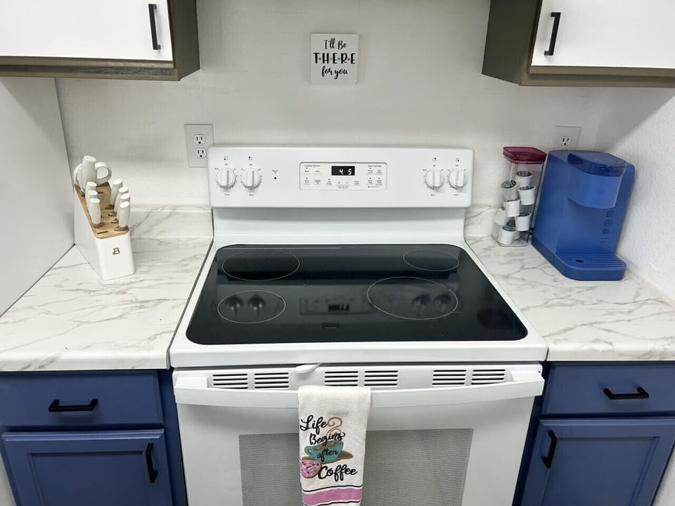 NEW countertops and cabinets
