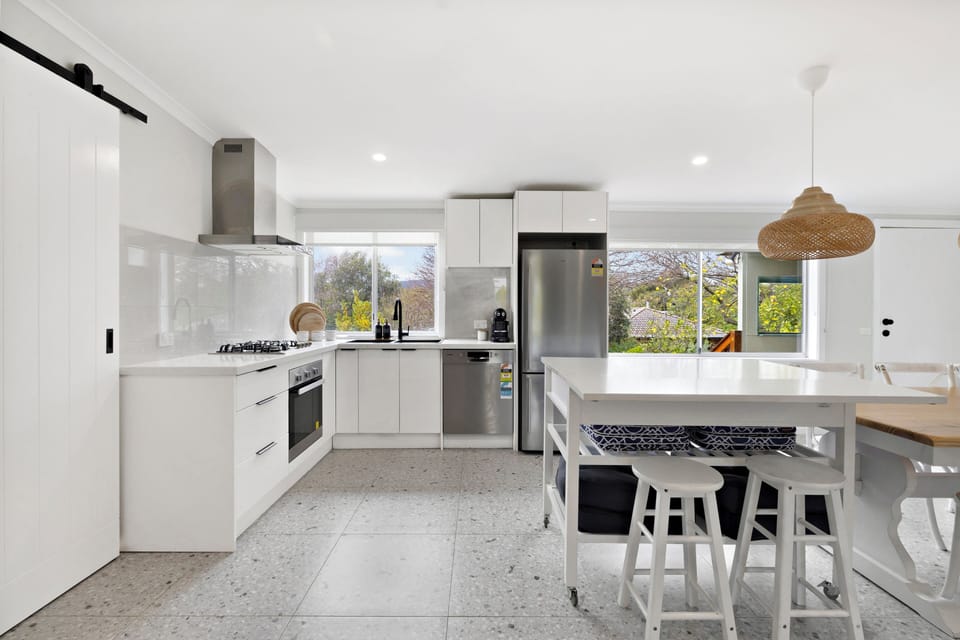 Large kitchen with everything you need to cook and entertain