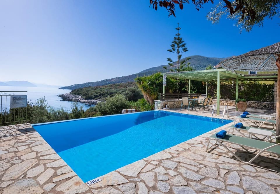Private pool and terrace