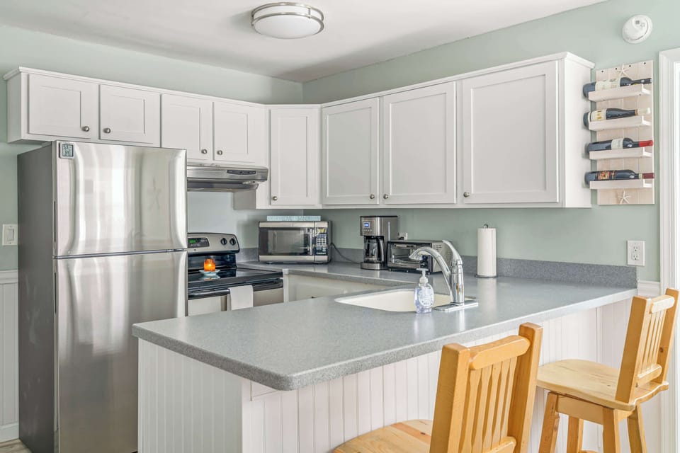 Fully equipped kitchen