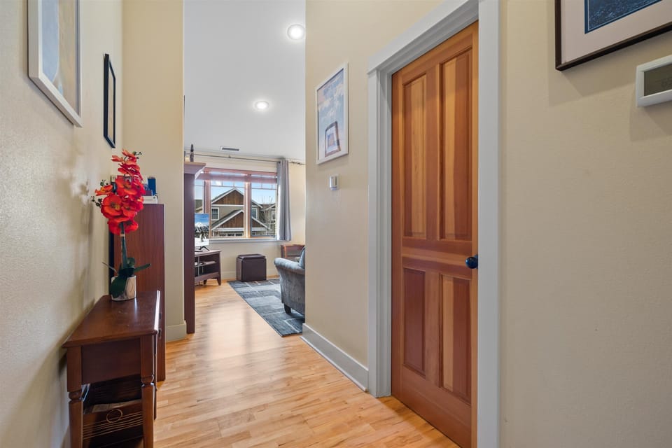 A bright, cheerful entryway will welcome you home