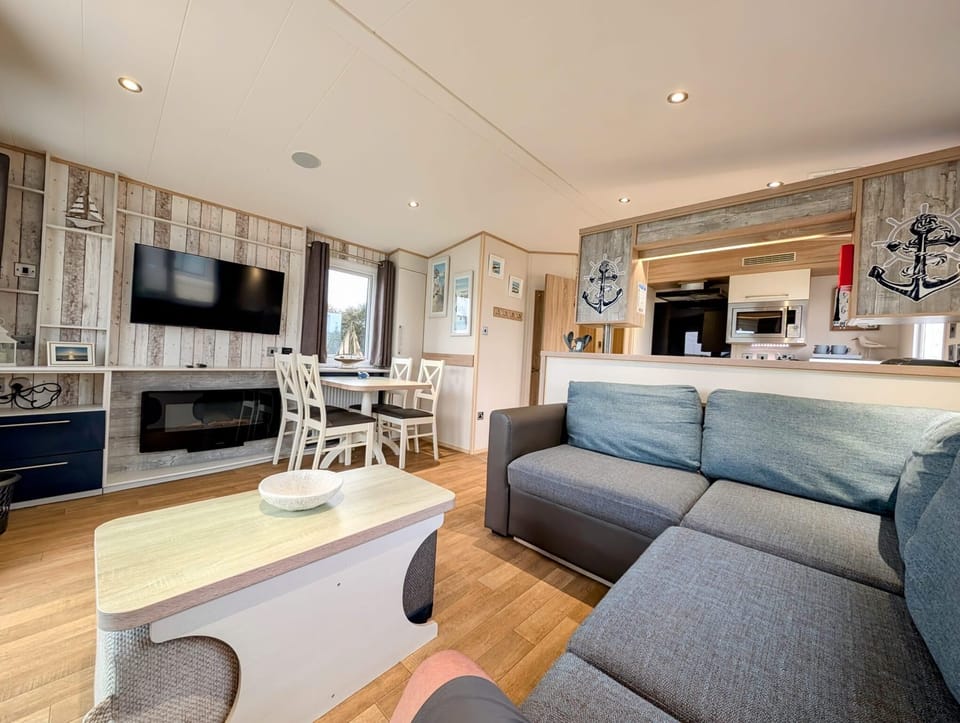 For unforgettable family holidays 2026, choose Haven Hopton Holiday Village, offering caravan holidays UK with flexible arrival dates and easy access to the breathtaking Norfolk beaches.