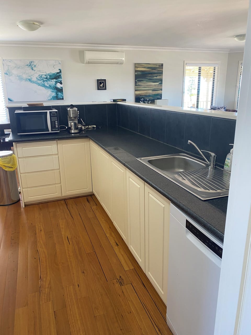 Kitchen area