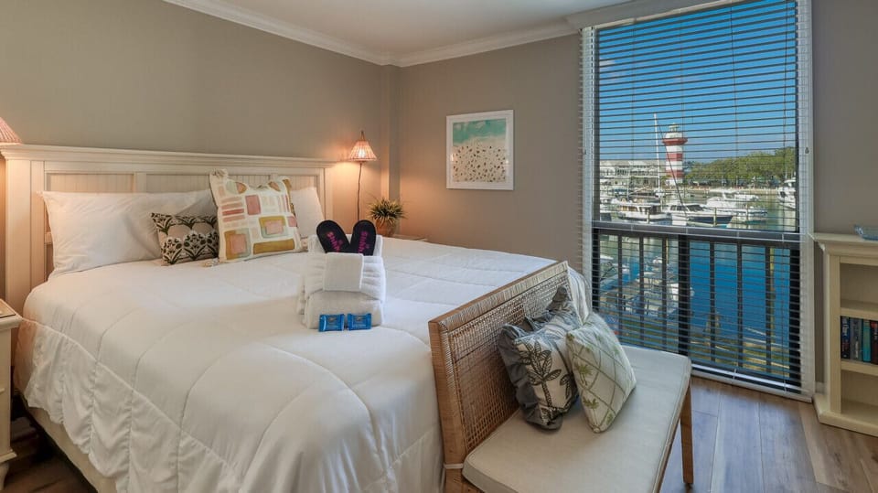 King Bedroom with Harbour Town Lighthouse View