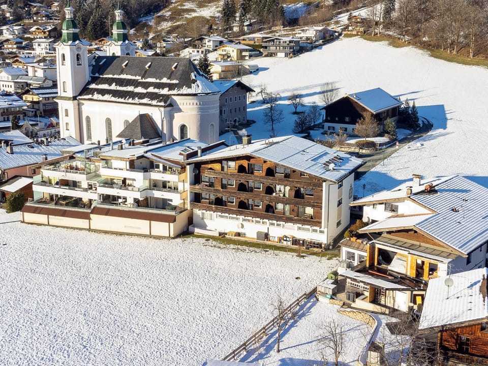 Holiday Home Exterior [winter]