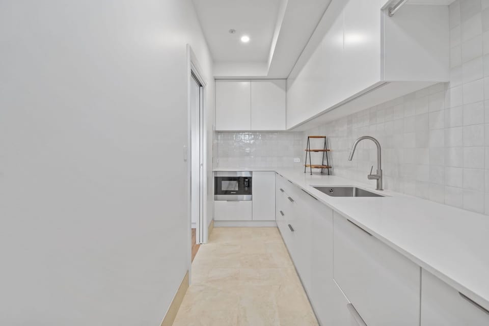 Butler's Pantry (Main Kitchen)