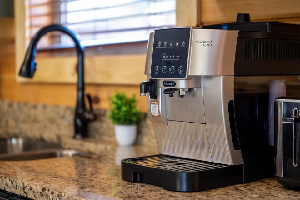 Fully equipped kitchen includes an automatic espresso machine--bring your own coffee beans!